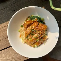 ข้าวต้มแห้งคุณนิด สาขา ลาดพร้าว 101