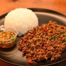 กะเพราเนื้อ