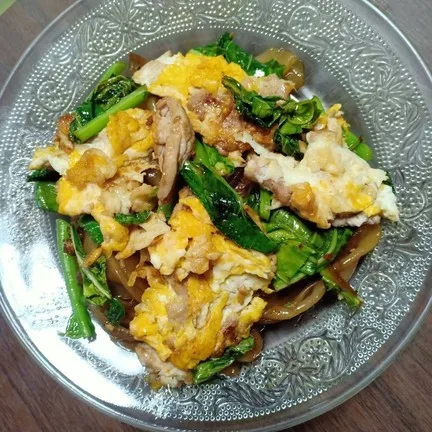 ไข่ข้น ใบเพรา 21(พหลโยธิน46/2) ปิยพร