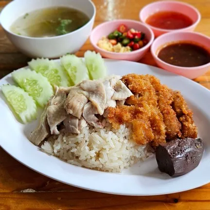 ถึงพริกถึงขิง ข้าวมันไก่