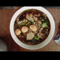 เปิดพุงก๋วยเตี๋ยวหมูน้ำตก(พริกผัดเผ็ดเเซบ)