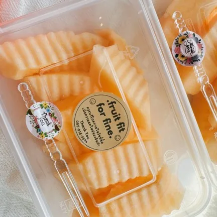 Fruit fit for fine ผลไม้สด  ? น้ำผลไม้ปั่น ?เฉาก๊วย? น้ำปลาหวาน