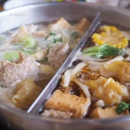 ตัวต่น ชาบู ชาบู