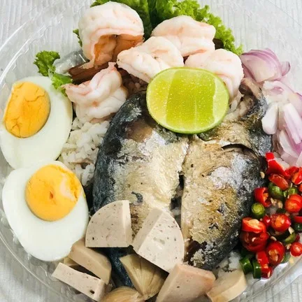 ยำขนมจีน เมี่ยง ครัวคุณพุ่ม-เตาปูน