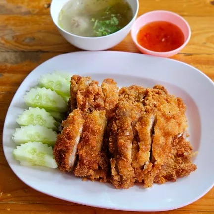 ถึงพริกถึงขิง ข้าวมันไก่