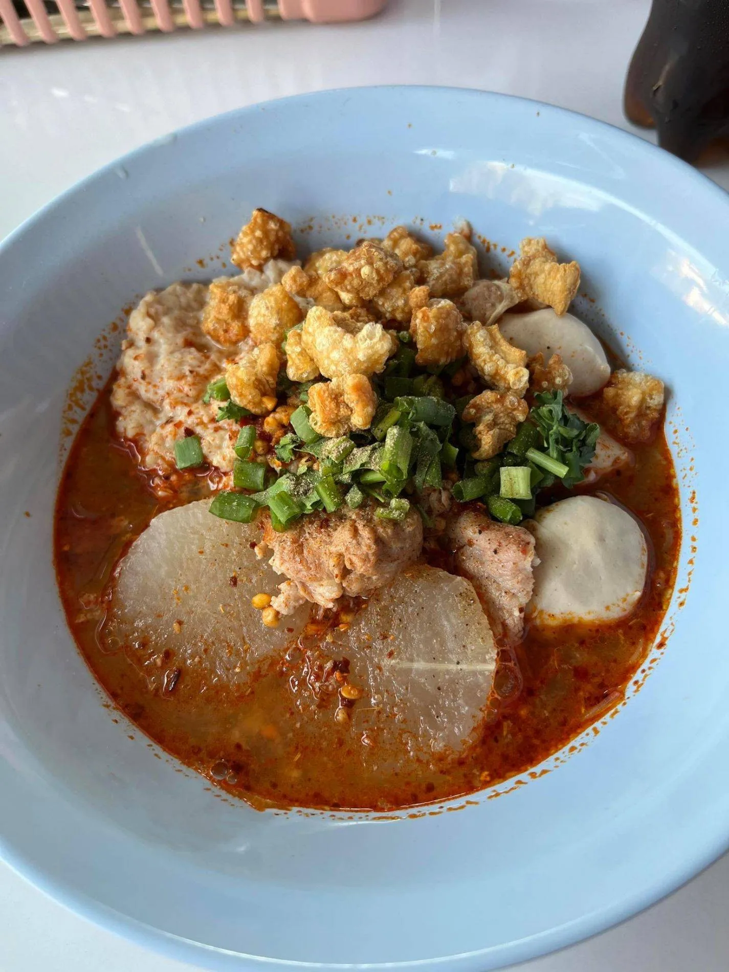 ก๋วยเตี๋ยวหมูต้มยำกากหมู ลิ้มเลิศ