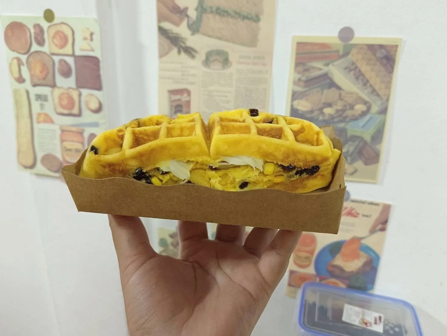 วาฟเฟิลไส้ทะลัก Byน้องมาตังค์ รามคำแหง98