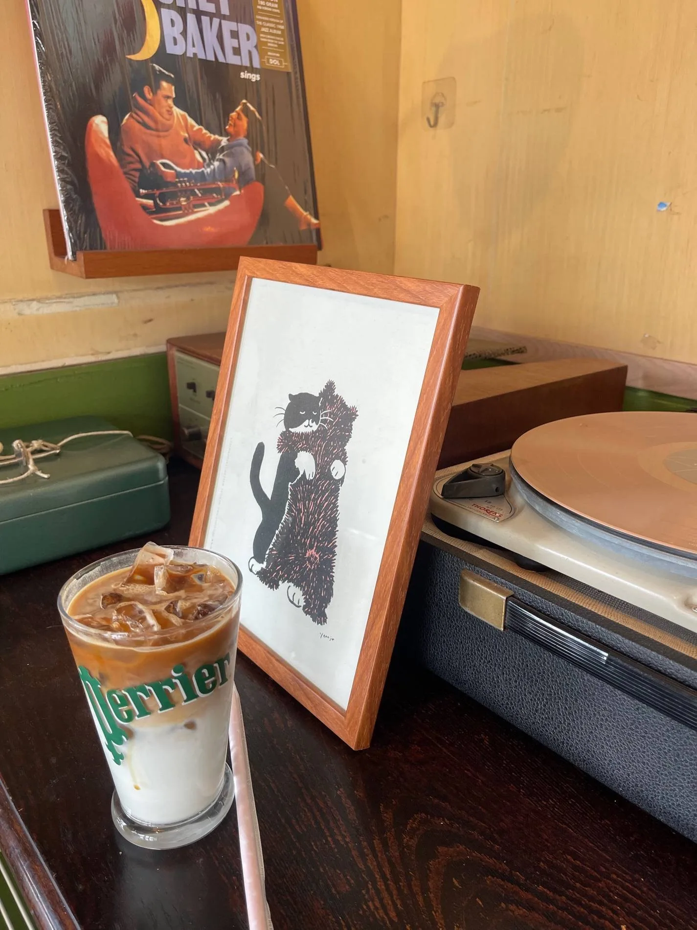 TRAVELLER The Coffee Shop