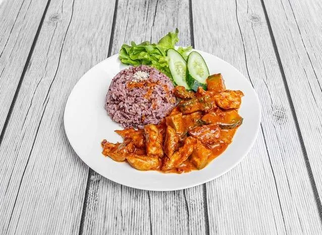 ⭐ สเต็กกินกับ อาหารคลีน แฟชั่นไอส์แลนด์ ?
