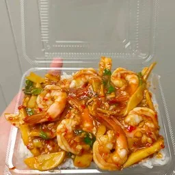 ข้าวกระเพาน้องอู๋  ริมคลองลัดเช็ดหน้า