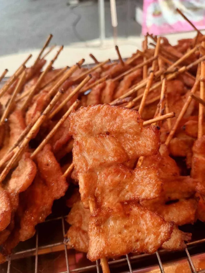 หมูทอดปัฐวิกรณ์