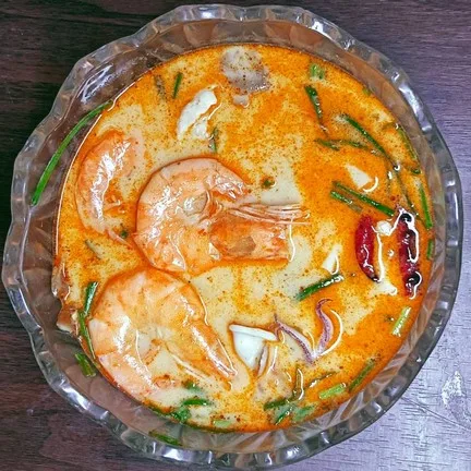 ไข่ข้น ใบเพรา 21(พหลโยธิน46/2) ปิยพร