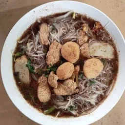 เปิดพุงก๋วยเตี๋ยวหมูน้ำตก(พริกผัดเผ็ดเเซบ)