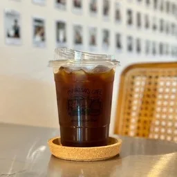 Marisa’s Cafe (House of Specialty Coffee / Matcha / Cake / Croissant)