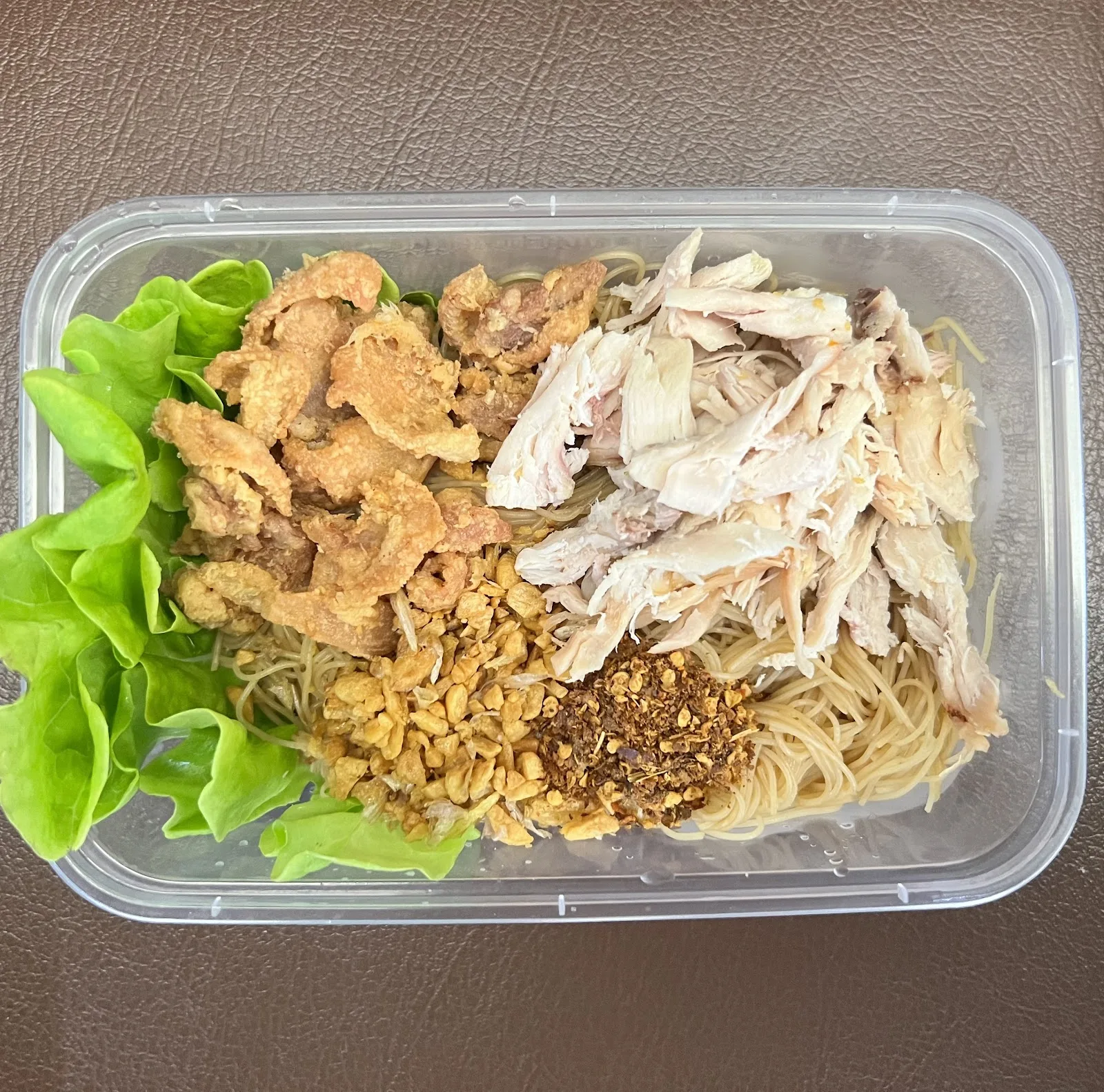 เส้นหมี่ไก่ฉีก