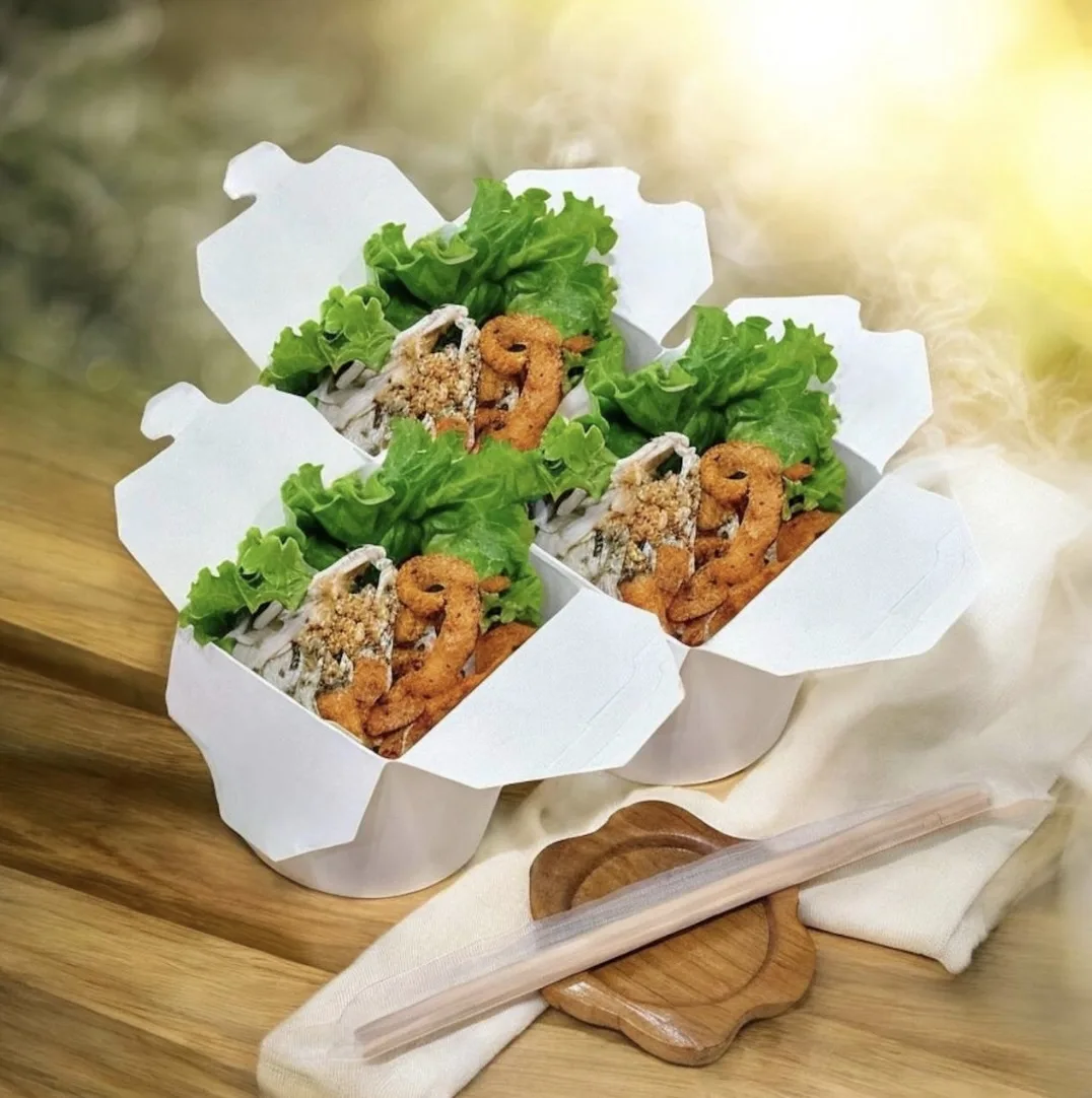 ชอบเส้น – หมี่ไก่ฉีก น้ำพริกหมูกระจก