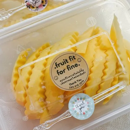 Fruit fit for fine ผลไม้สด  ? น้ำผลไม้ปั่น ?เฉาก๊วย? น้ำปลาหวาน