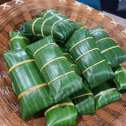 ยำแหนมข้าวทอด คุณนัชชา เกตเวย์ บางซื่อชั้น1