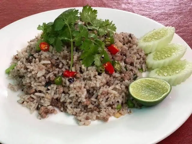 ครัวคุณยายสำอาง อาหารตามสั่งและก๋วยเตี๋ยว