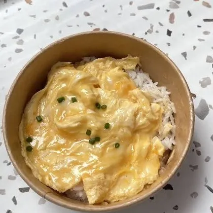 แซ่บนัวครัวกะเพราและไข่ข้น?️หนองแขม