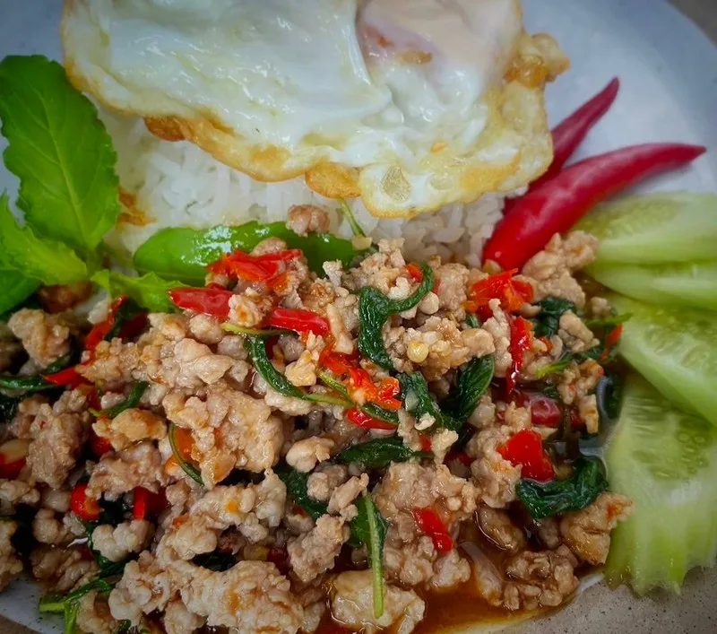 อิ่มอร่อยครัวเบตง