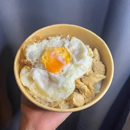 มีแต่ไก่