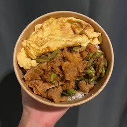 มีแต่ไก่