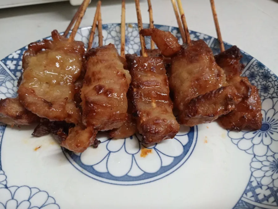 หมูย่างขนมปัง