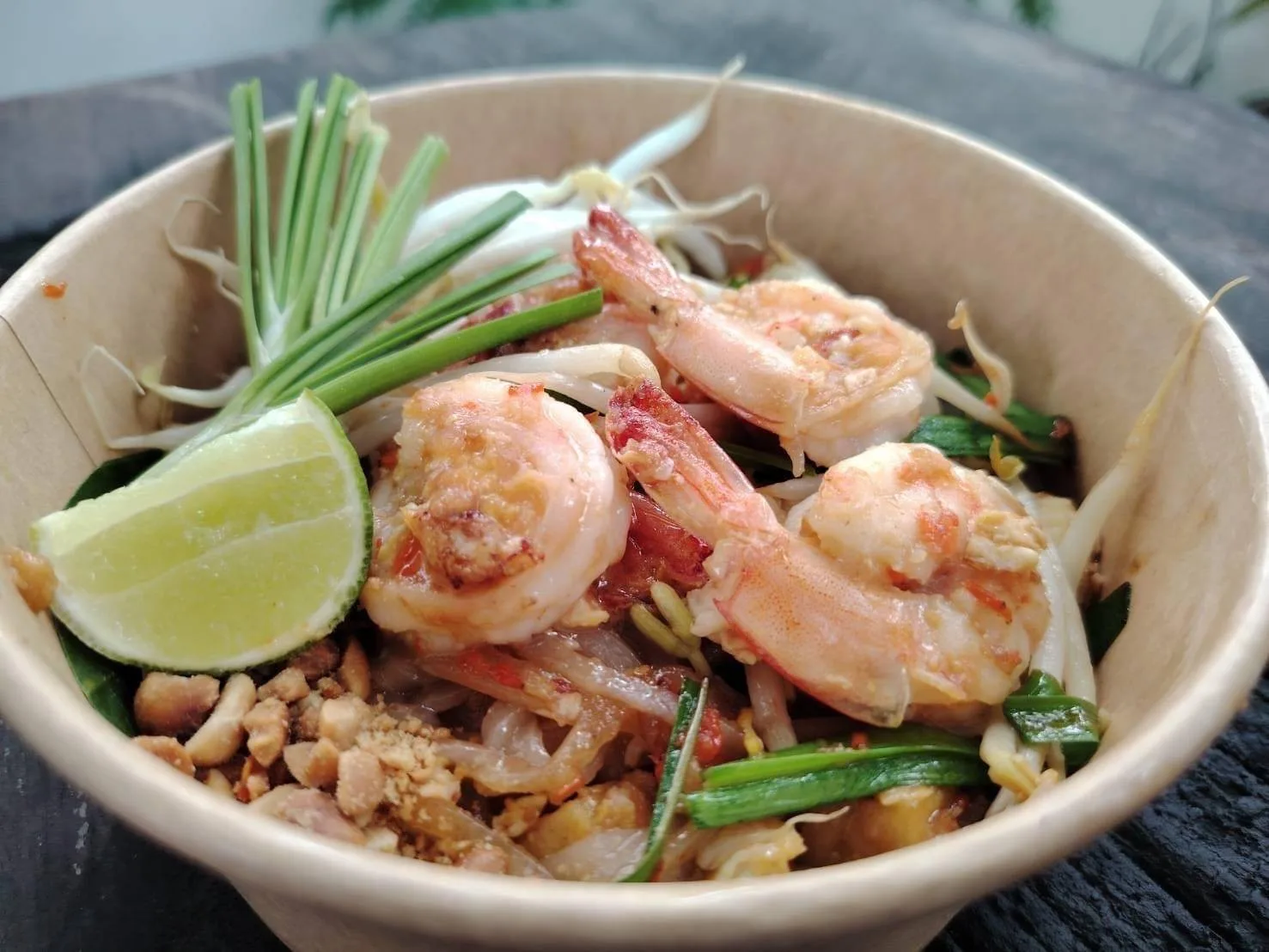 ผัดไทยกุ้งสด