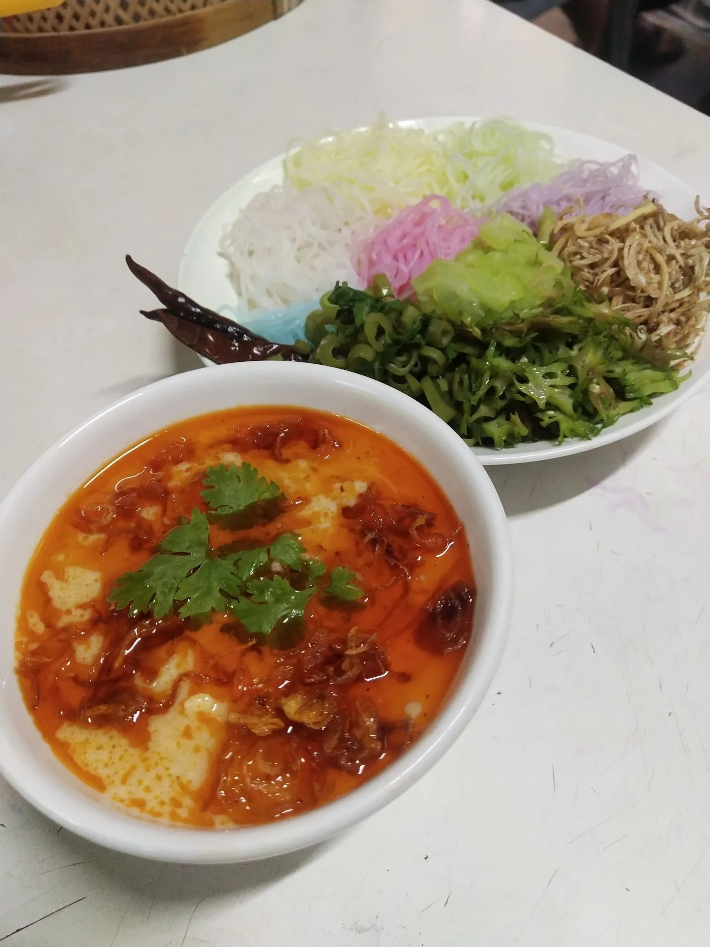 ครัวขนมจีน(เจ้าเก่าถนนสามัคคี)