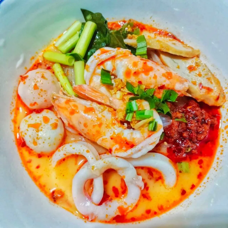 กินข้าวกับเตี๋ยว มุสลิม