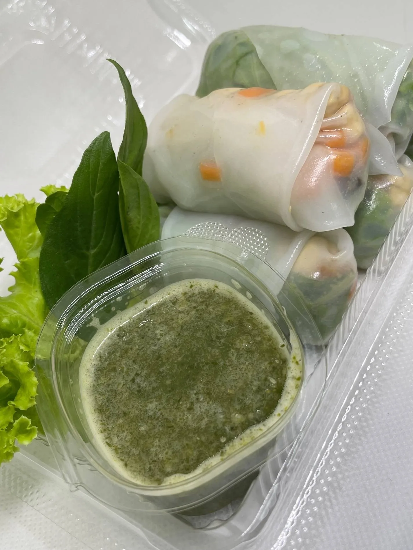 ก๋วยเตี๋ยวปากหม้อ & ลูกชิ้นชุปแป้งทอดคุณหนึ่ง by กรุ่นกลิ่นหอม