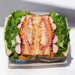 SALAD & SANDWICH เวจจี้พลัส (SALAD ORGANIC VEGGIE PLUS)