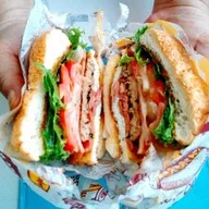 Eat Burgers – อีท เบอร์เกอร์