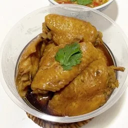 ไก่ต้มน้ำปลา เจ้าเก่า