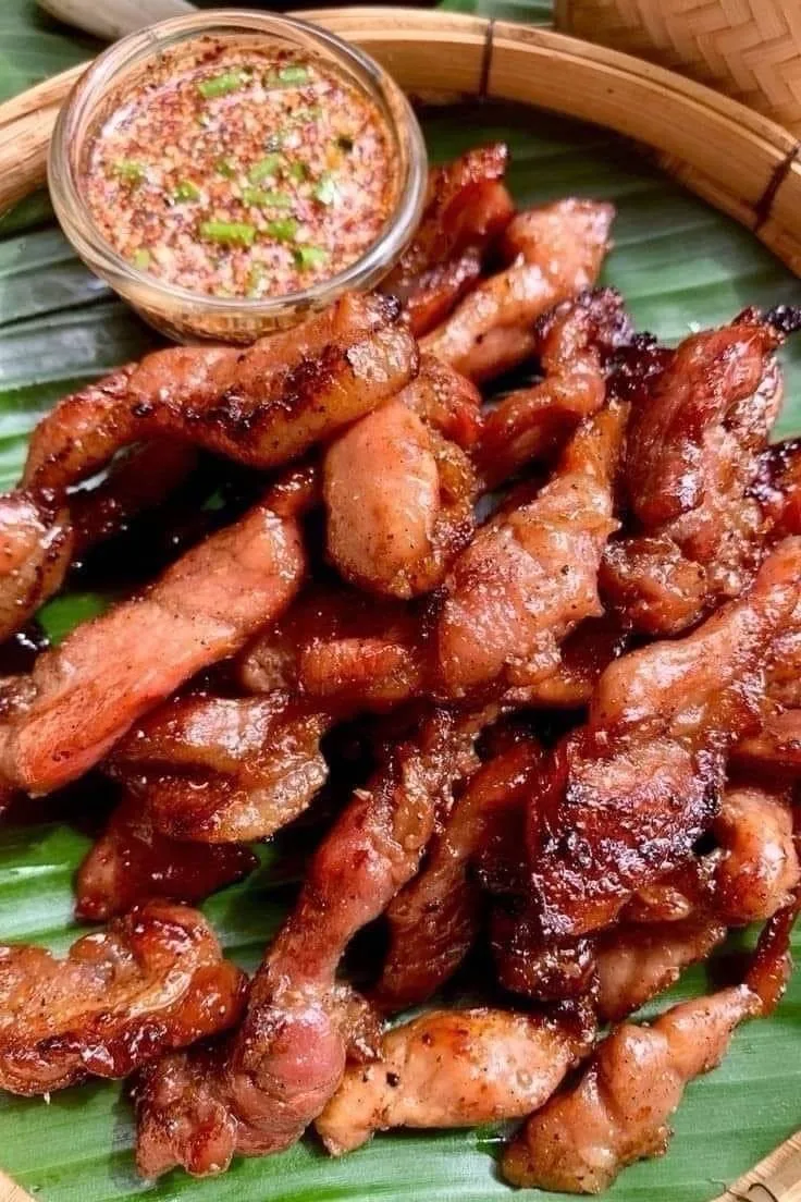 หมูปิ้งเตาถ่านเคหะธานี4 by ยิ้ม