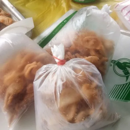 เจ๊แว่น หมูกระจก (สูตรพี่ญาคมรุม)