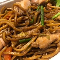 Yum O-Roi