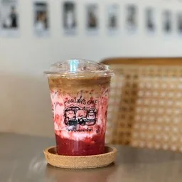 Marisa’s Cafe (House of Specialty Coffee / Matcha / Cake / Croissant)
