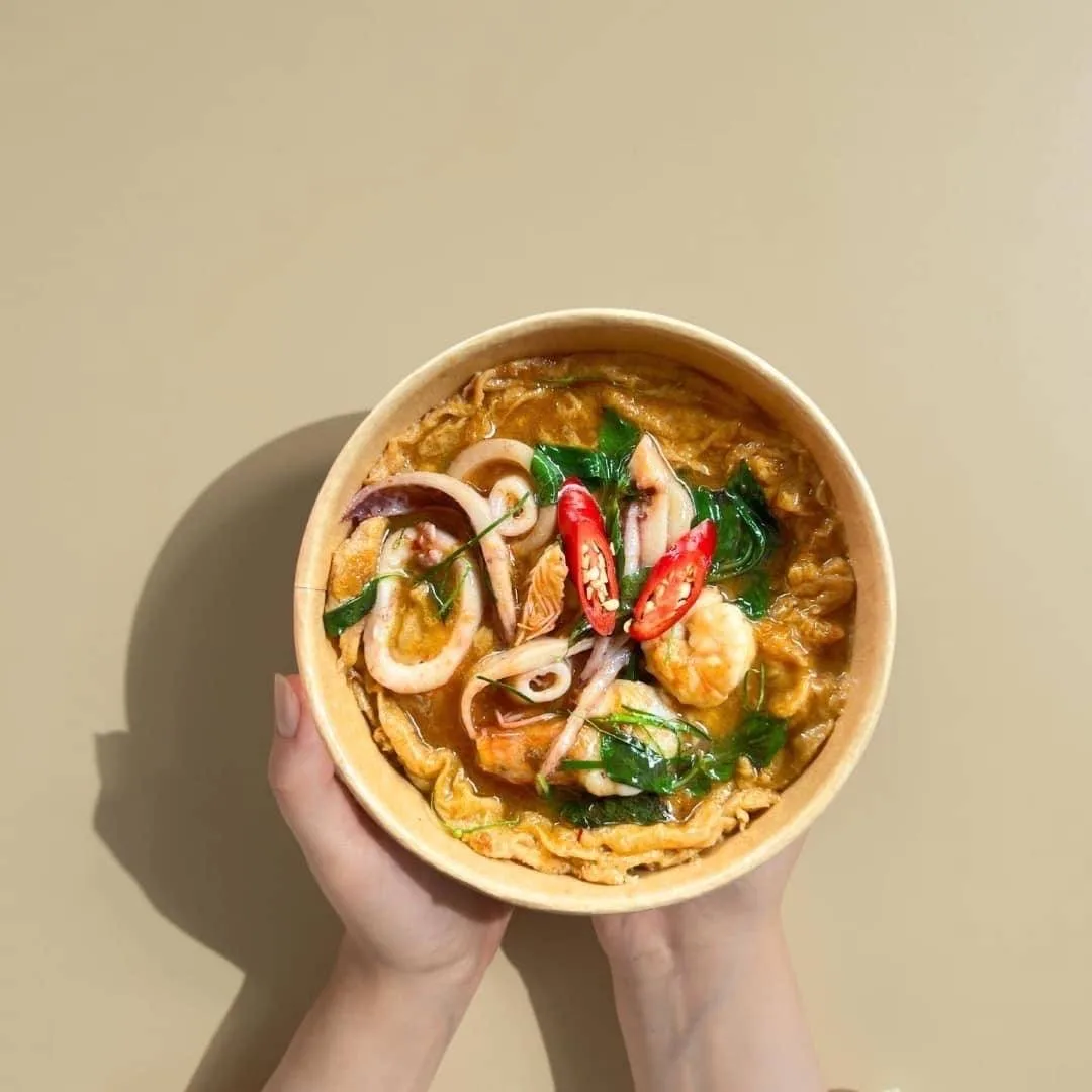 ข้าวไก่ซูวีต้มน้ำปลา คุณเบญจา