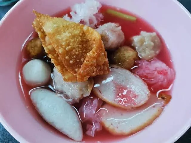 ก๋วยเตี๋ยวแคะราชพฤกษ์ 8(เจ้าเก่าหน้ารพ.ทหารเรือ)