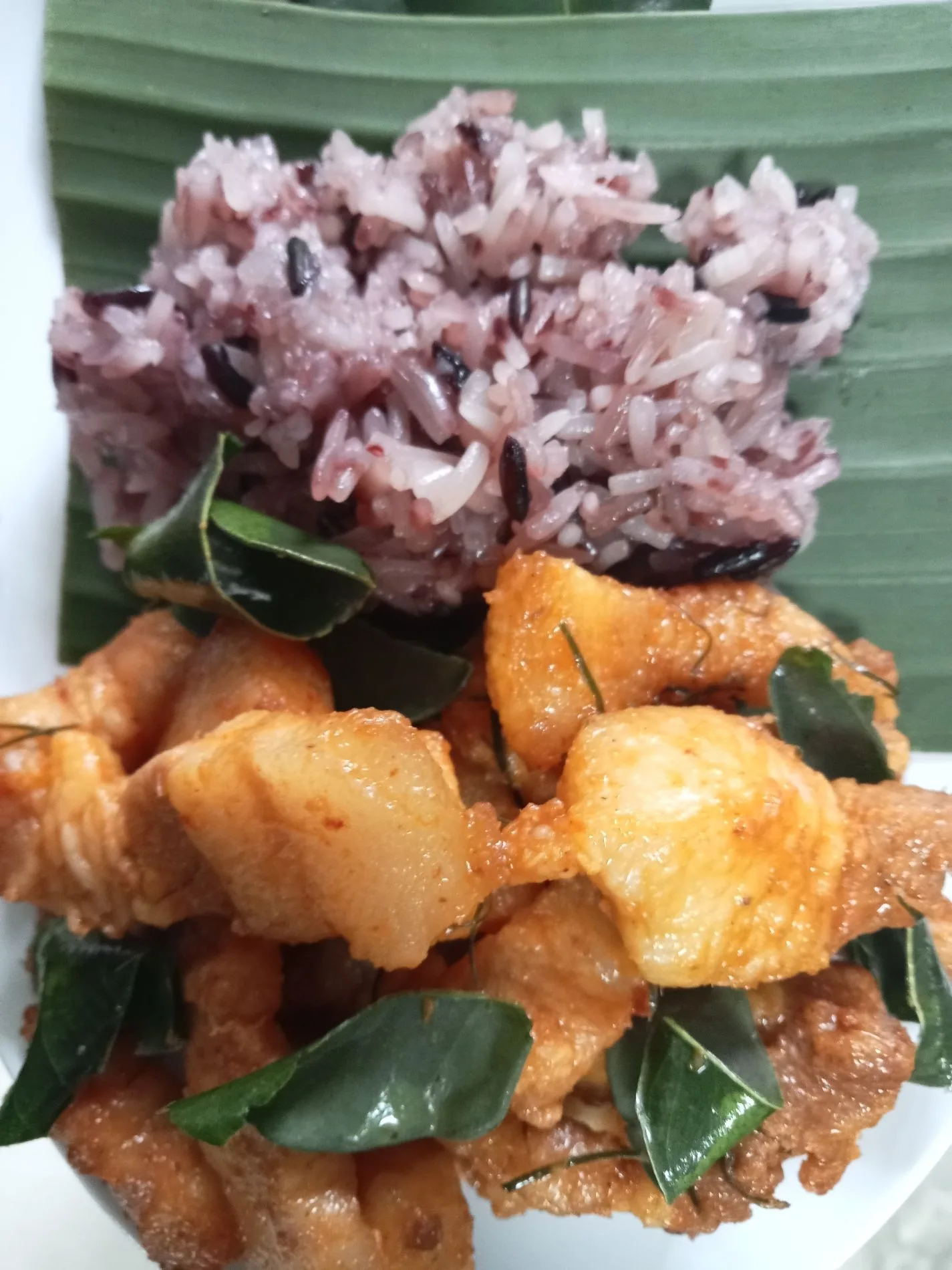 ข้าวเหนียวหมูทอด No.9