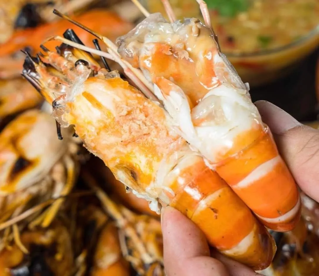กุ้งแกะ Behind the wall (หลังกำแพง)
