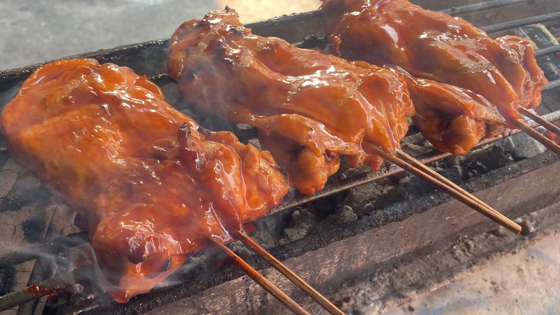 สตังหมูปิ้งไก่ปิ้งย่างถ่าน