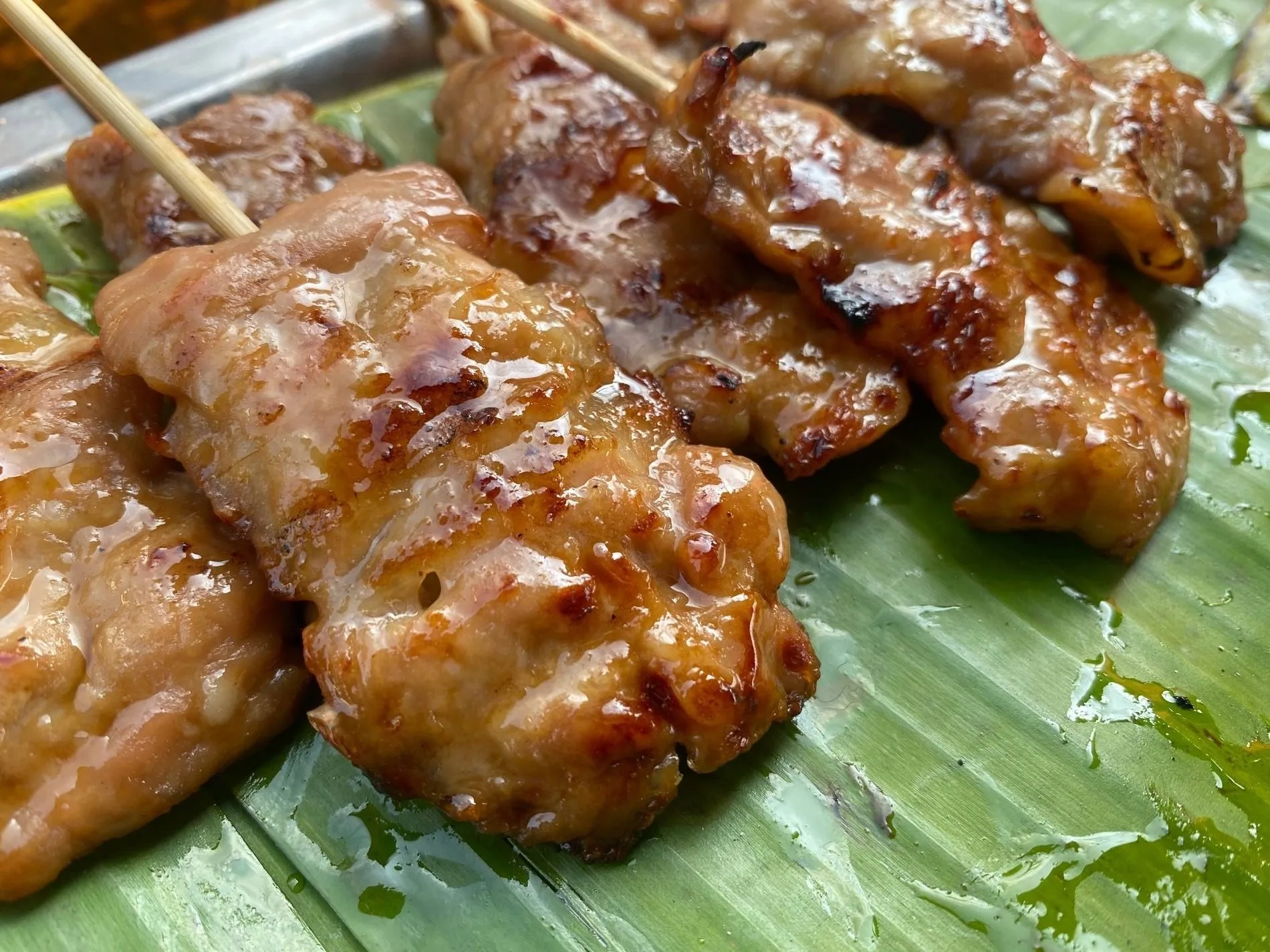 หมูปิ้งโบราณน้ำหมูหวานฉ่ำ