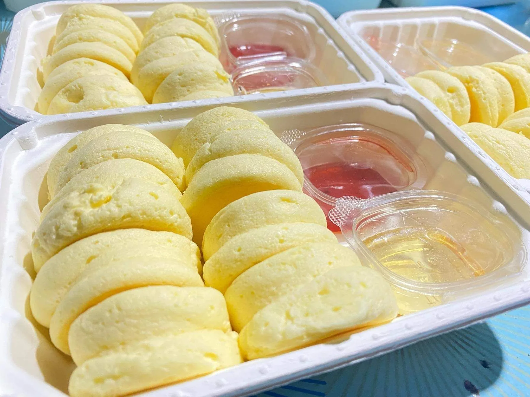 กุ้งแกะ Behind the wall (หลังกำแพง)