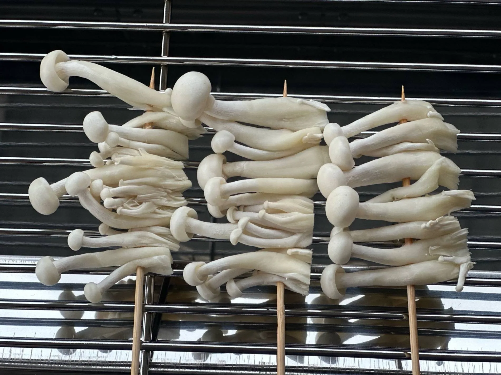 หม่าล่าปากเบิน ลิ้นชา – กรีนพลาซ่า สุขาภิบาล 2