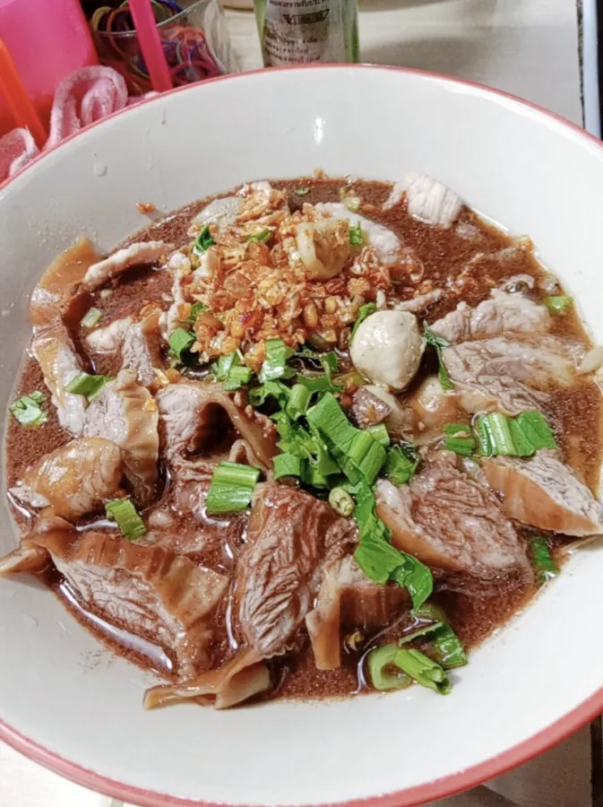 ก๋วยเตี๋ยวหมูน้ำตกลานบุญ สาขา2
